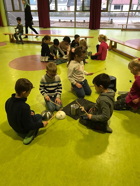 Musizieren mit Alltagsgegenst&auml;nden