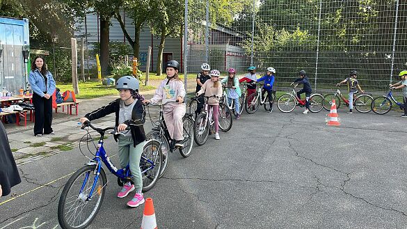 Fahrradf&uuml;hrerschein der Viertkl&auml;ssler 1